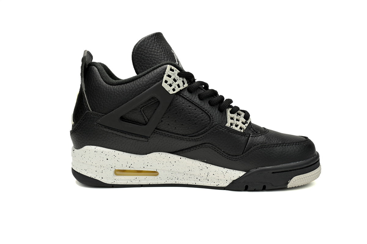 Air Jordan 4 Retro "Oreo" - Classic Style Meets Modern Comfort