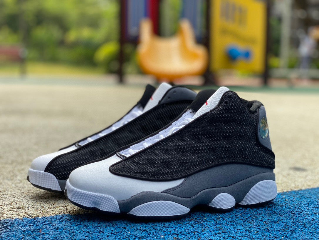 Air Jordan 13 Retro in Striking Black Flint Design