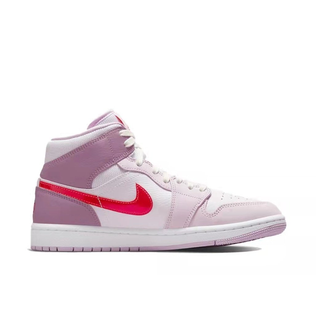 JORDAN 1 MID Valentine's Day Edition