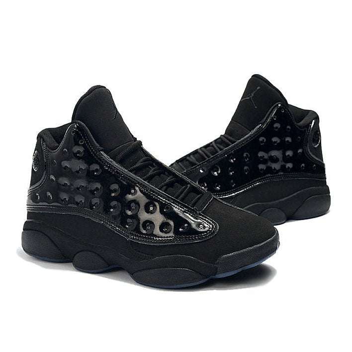 JORDAN 13 RETRO "Cap and Gown" - Elevate Your Style