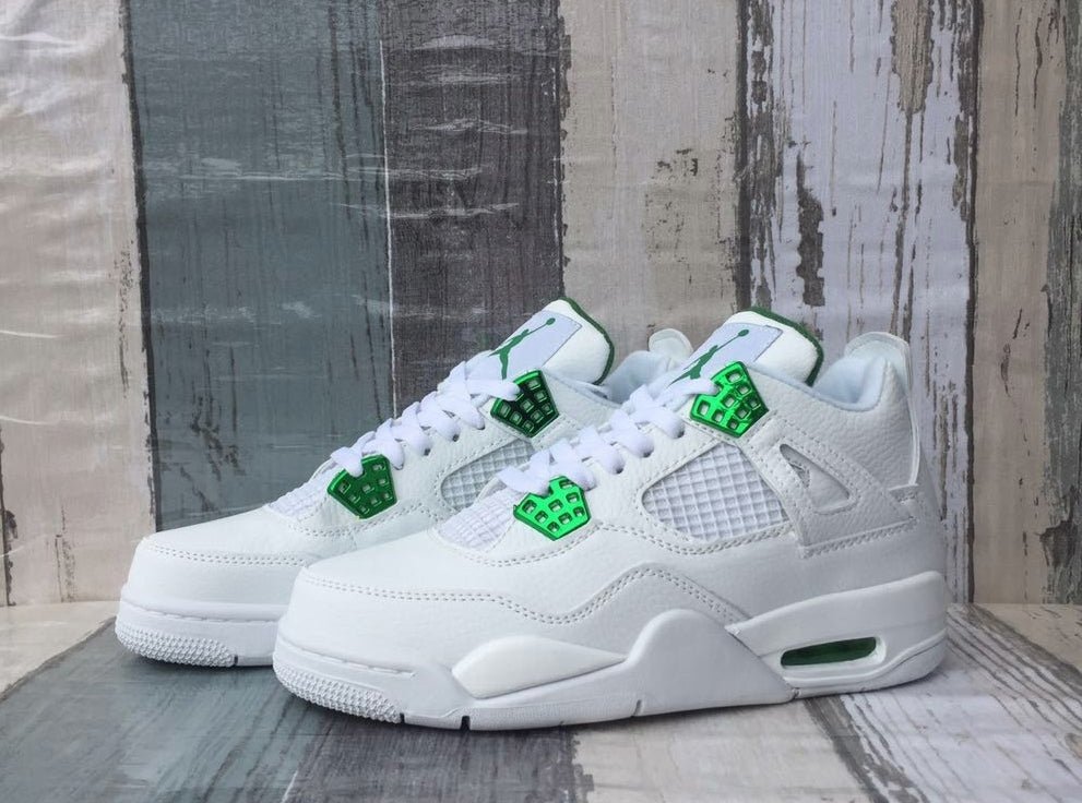 Jordan 4 - Exquisite Metallic Green Edition