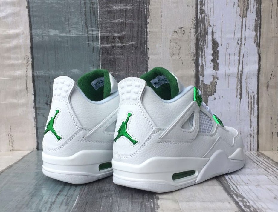 Jordan 4 - Exquisite Metallic Green Edition